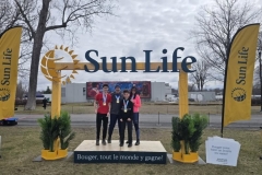 Groupe de participants dans le cadre photo Sun Life