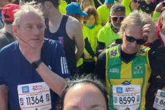 Groupe de coureurs portant leurs dossards